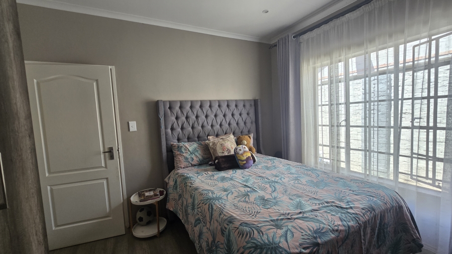 3 Bedroom Property for Sale in Waterkloof North West